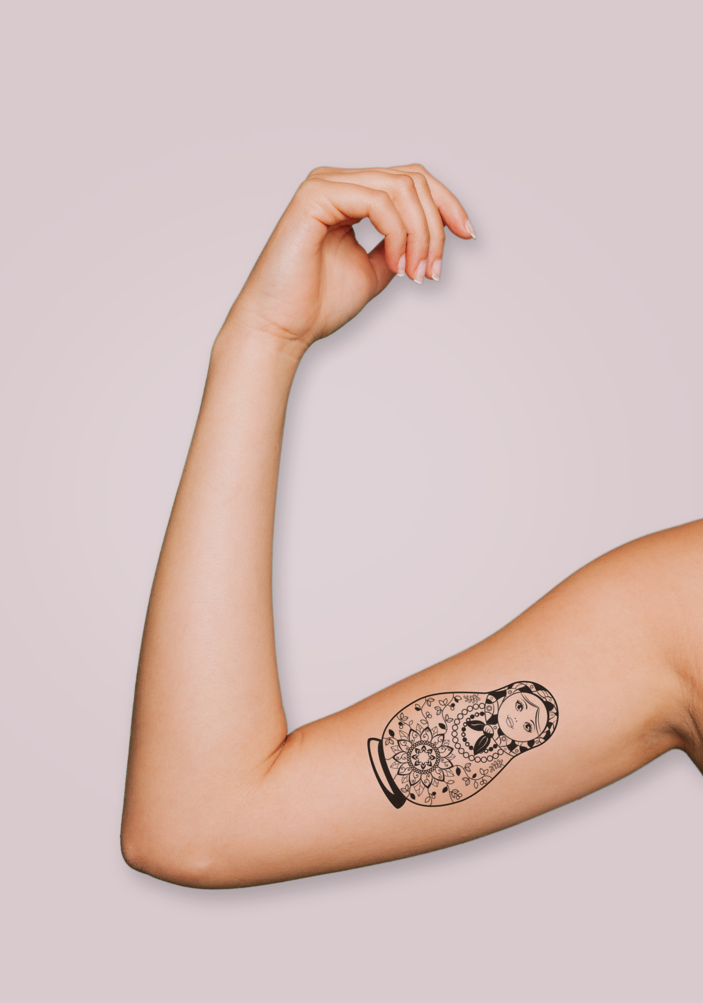 Tattoo Poupée Russe Florale