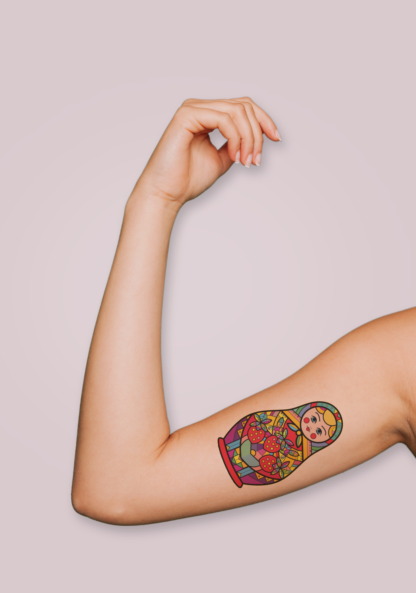 Tatouage Poupée Russe Fraise - Édition Spéciale