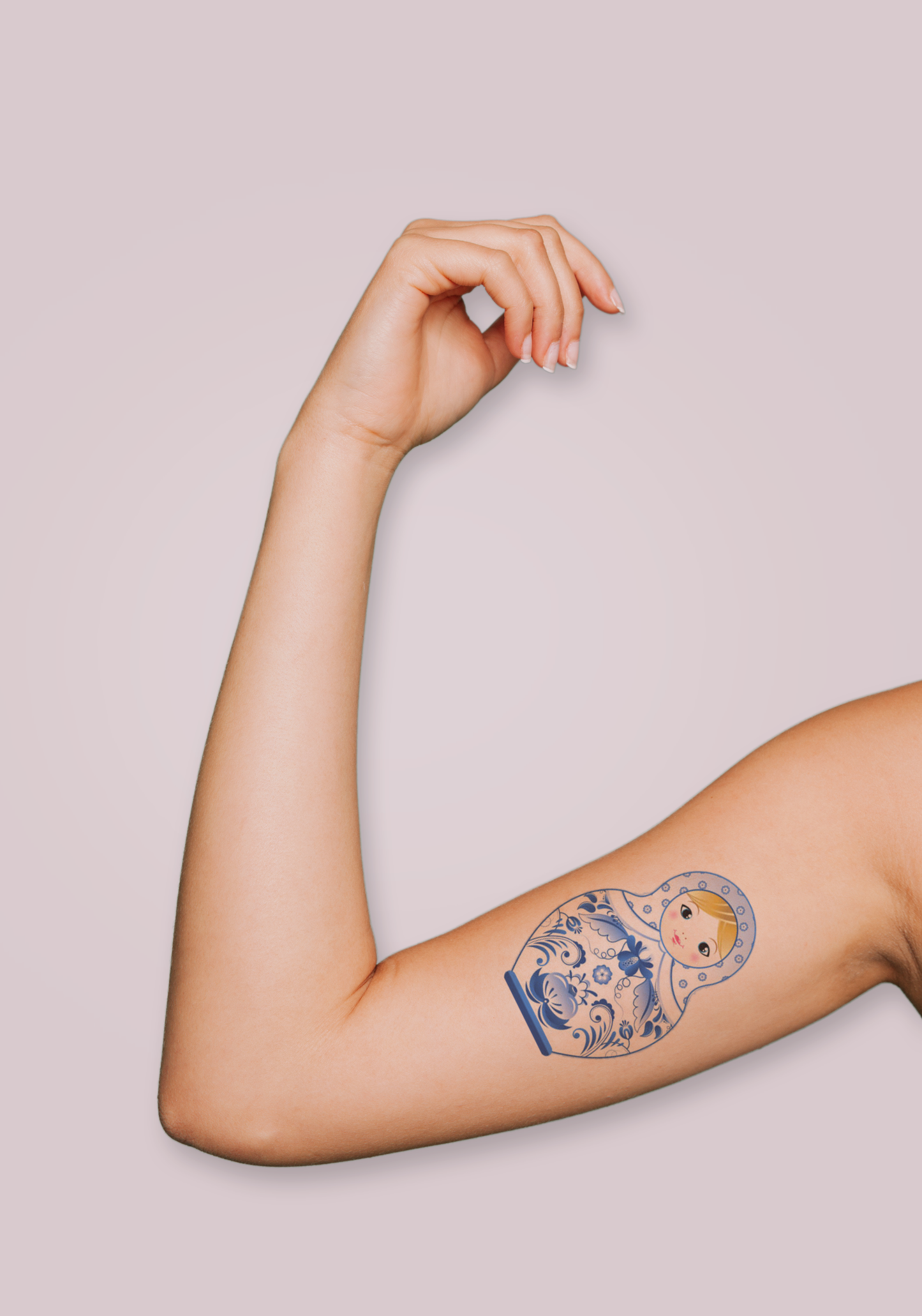 Tatouage Poupée Russe Bleue - Artisanat et Originalité