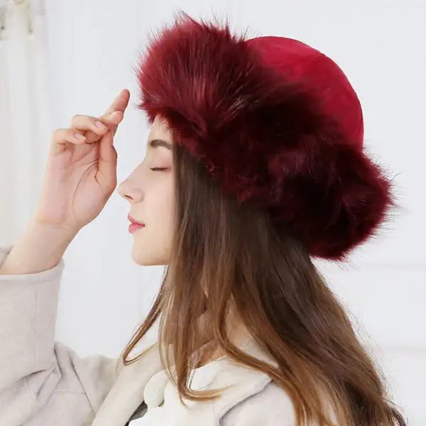 CHAPEAU EN FAUSSE FOURRURE RUSSE PARFAIT