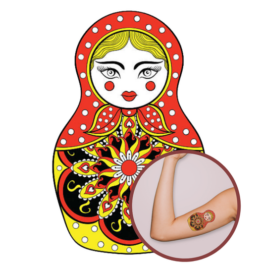 Tatouage Poupée Russe Rouge Et Jaune - Style Unique