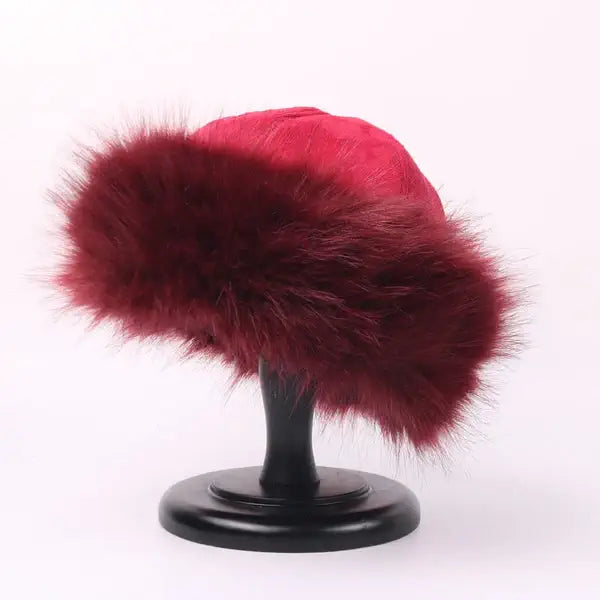 CHAPEAU EN FAUSSE FOURRURE RUSSE PARFAIT