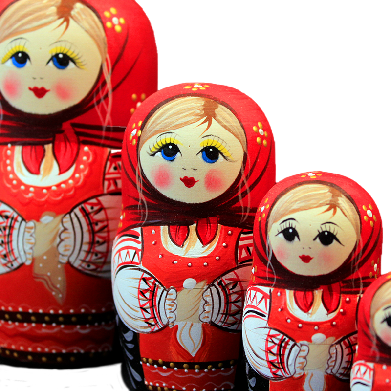 Poupée Russe by LOLO