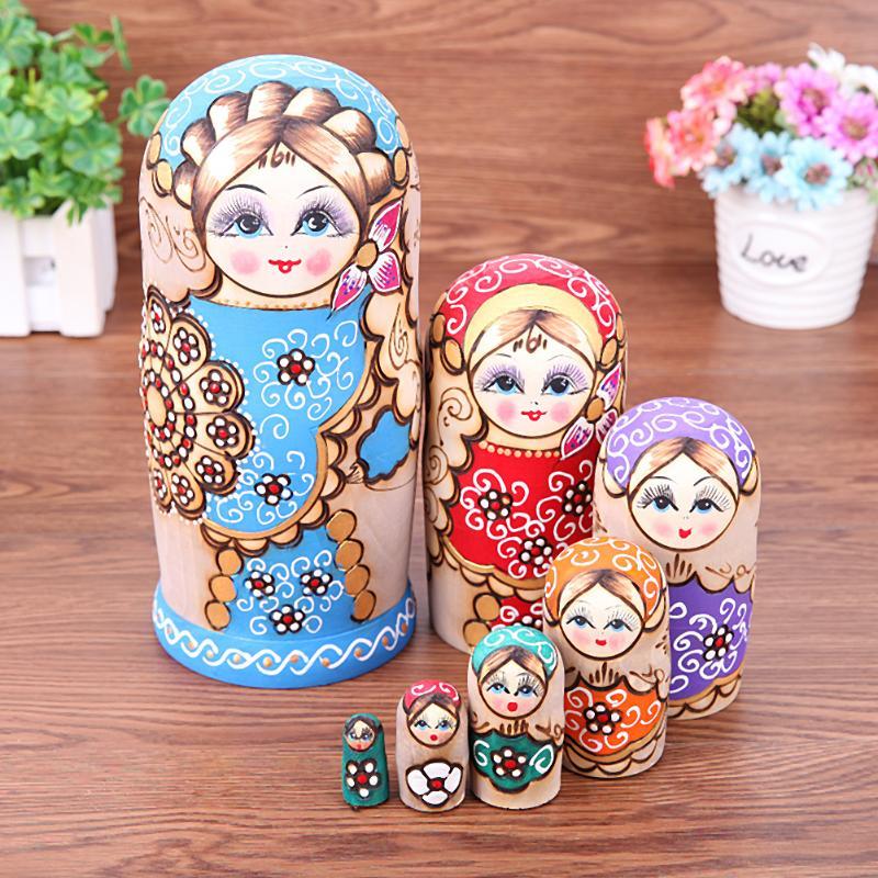 LENA - Poupée Russe