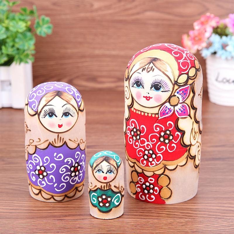 LENA - Poupée Russe